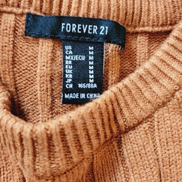 Forever 21 cropped ribbed Rusty Orange crew neck sweater top size medium - Picture 4 of 5